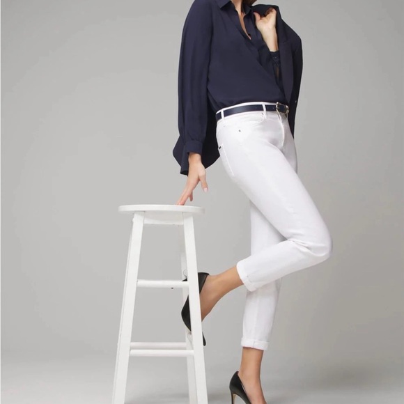 WHBM Mid-Rise Everyday Soft Denim™ Girlfriend Jeans - Picture 2 of 8